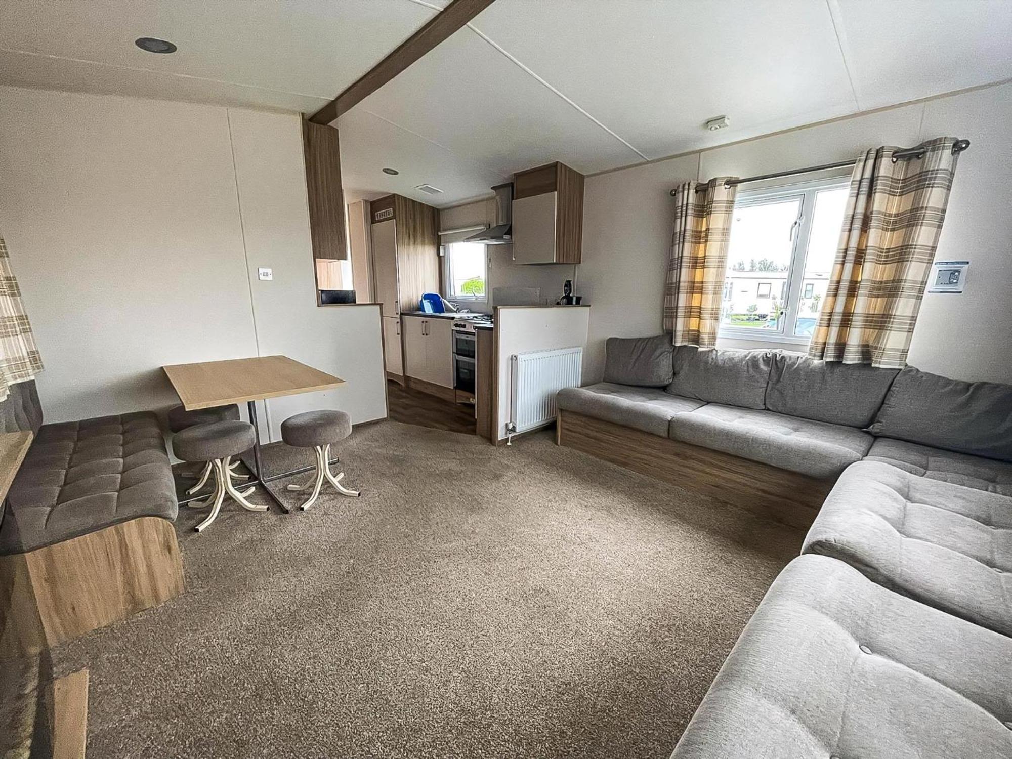 Superb 6 Berth Caravan At St Osyth Beach, Near Clacton-On-Sea Ref 28008Mc Εξωτερικό φωτογραφία